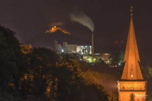 Zuckerfabrik Warburg bei Nacht