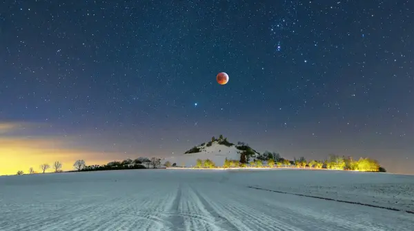 Blutmond über dem Desenberg
