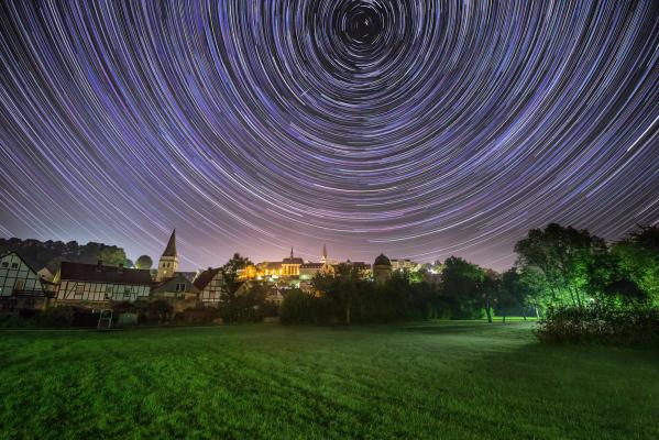 Warburg-Startrails